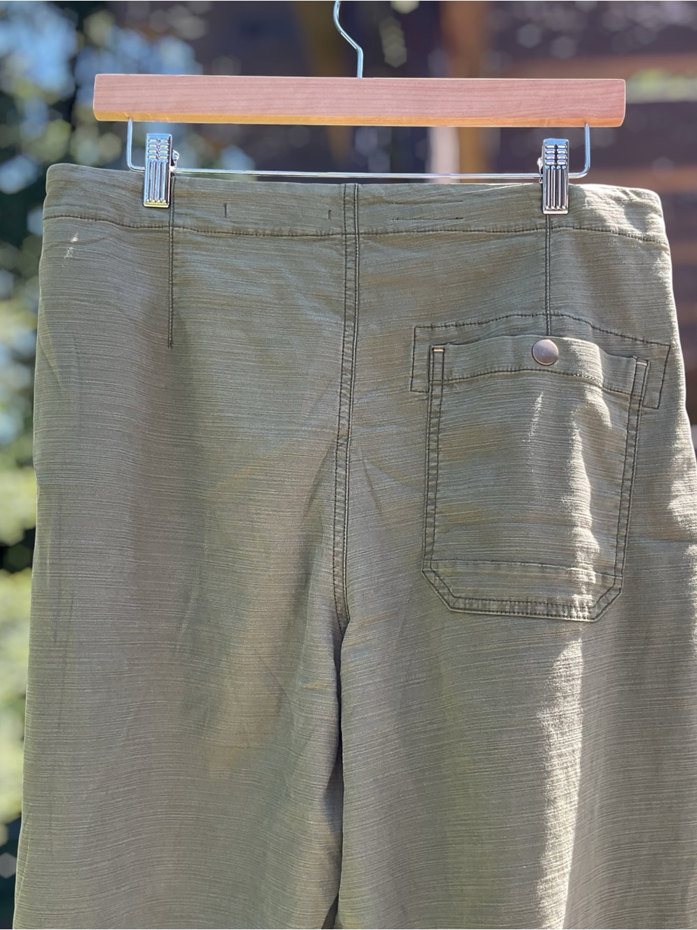 PILCRO Anthropologie Olive Green Wide Leg Pants Size 30 EUC - Picture 6 of 14